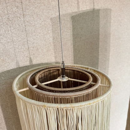 COLGANTE DECORATIVO BEIGE CON GRIS - VERANDA INTERIORES