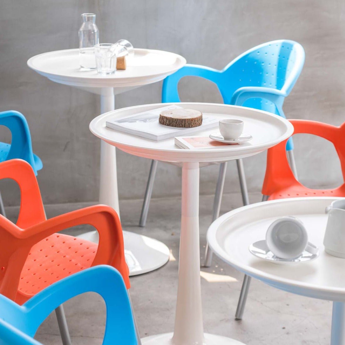 MESA LATERAL BRISA - VERANDA INTERIORES