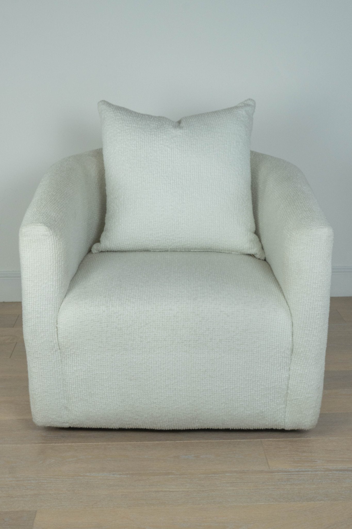 SILLON GIRATORIO LEVANA - VERANDA INTERIORES