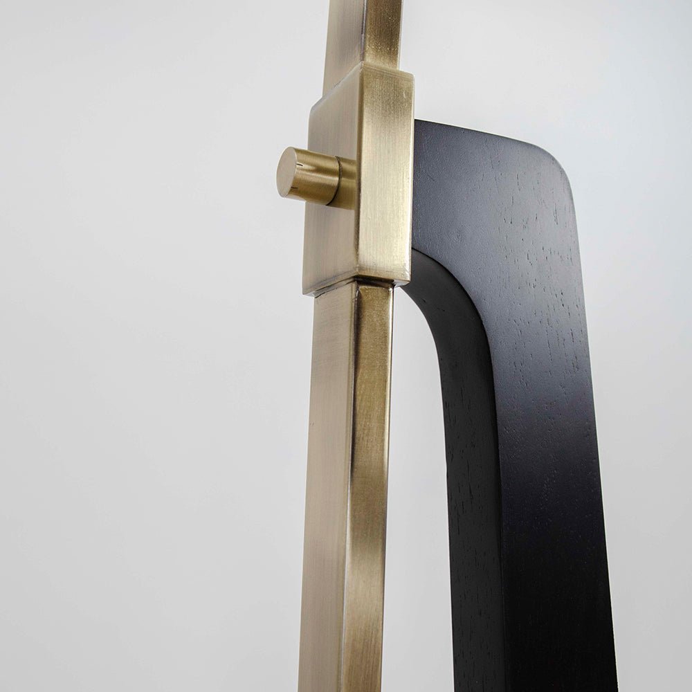 LAMPARA DE PISO COBRIDIGE GOLD - VERANDA INTERIORES